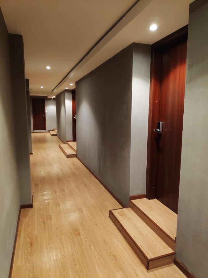 Ez Suites Bandar Seri Begawan Bagian luar foto